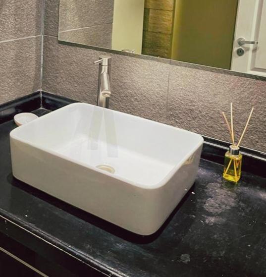 פוארטו איגואסו Avalon Apartments מראה חיצוני תמונה
